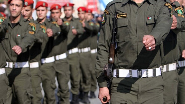 خطة يتم دراستها لتفكيك قوات الأمن في الضفة